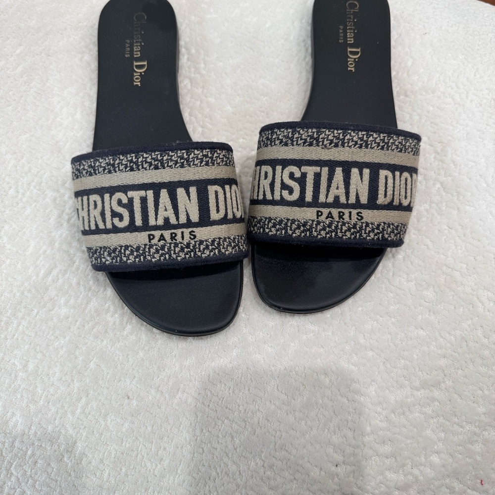 Dior Elegant Navy and Cream Sandals